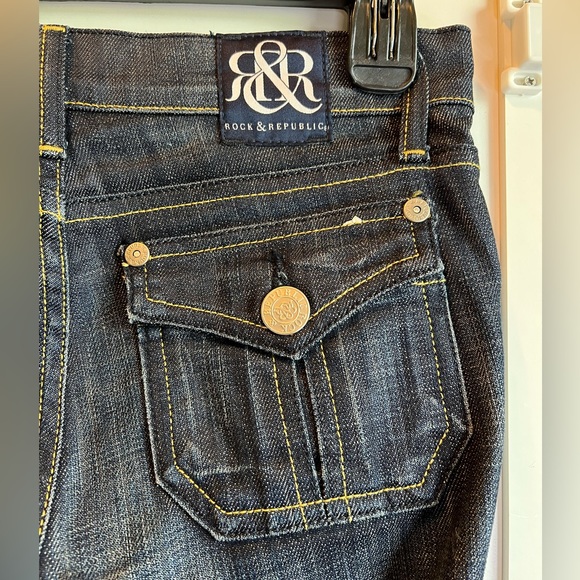 Rock & Republic Scorpion Flare Leg Low Rise Jeans Size 25 - Picture 5 of 10
